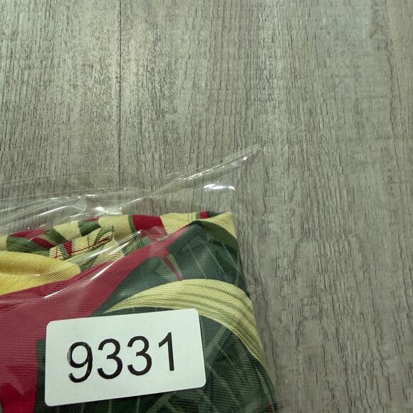 Tommy Bahama Hawaiian Shirt Men's Medium Floral Silk Loop Camp All Over Print - Picture 8 of 8